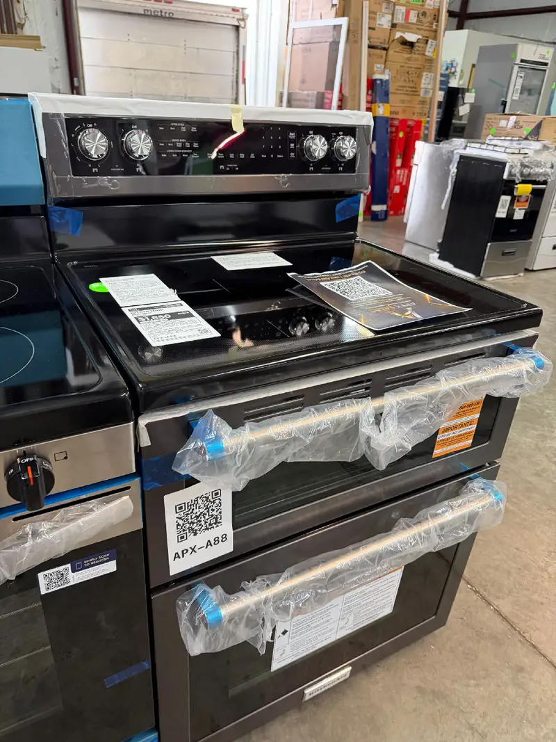 APX-A88 — KitchenAid KFED500EBS05 Electric Range, Black Stainless Steel, front — Jefferson City