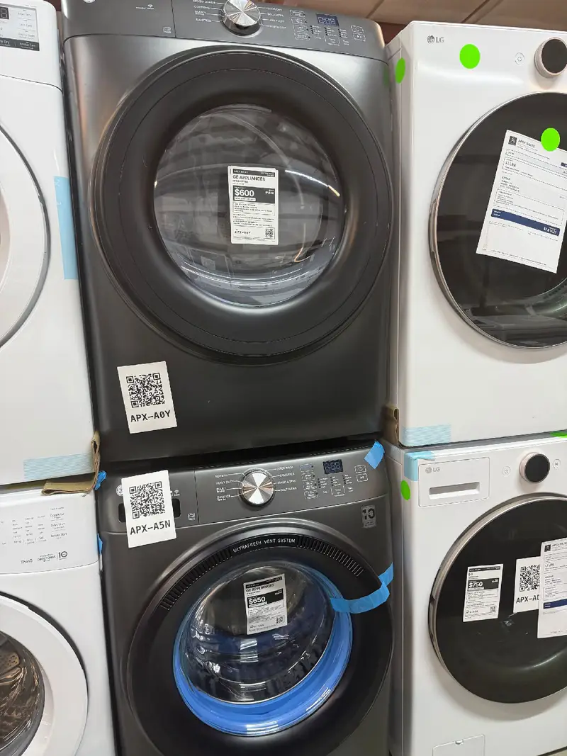 APX-A5N — GE GFW350SPY0DS Front Load Washer, Graphite, front — Jefferson City