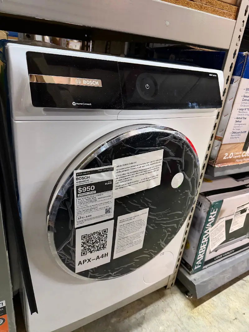 APX-A4H — Bosch WGB24600UC Front Load Washer, White, front — Jefferson City