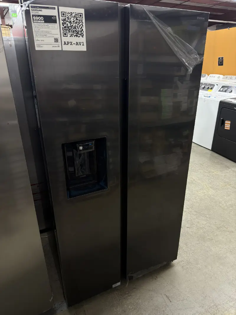 APX-AV1 — Samsung RS27T5200SG Side-by-Side Refrigerator, Black Stainless Steel, front — Jefferson City