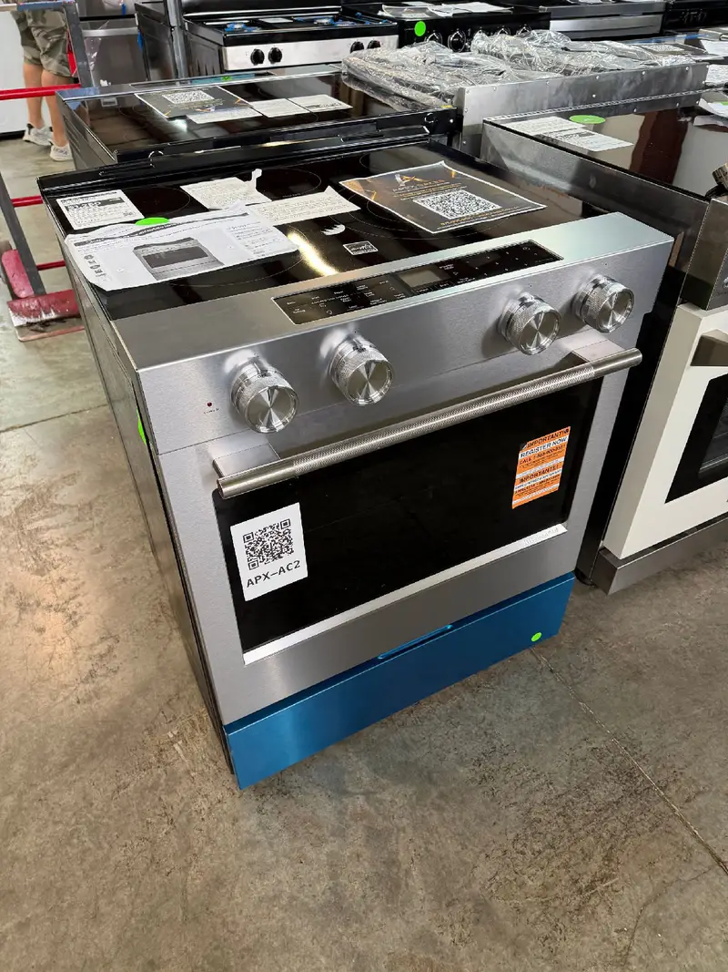APX-AC2 — KitchenAid KSES330SPS Electric Range, Stainless Steel, front — Jefferson City